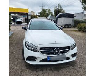 Mercedes-Benz Mercedes-Benz C 220 d 4MATIC T Autom. AMG Line Gebrauchtwagen