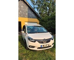 Opel Opel Zafira Tourer 1.6 DI Turbo Std Hzg 7Sitze Lou Gebrauchtwagen