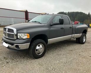 Dodge Dodge RAM 3500 Dually 4x4 Cummins Gebrauchtwagen