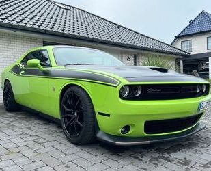 Dodge Dodge Challenger R/T Scat Pack 6,4L Unfallfrei 165 Gebrauchtwagen