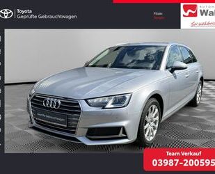 Audi Audi A4 Avant 35 TDI sport KLIMA PDC SHZ XENON NAV Gebrauchtwagen