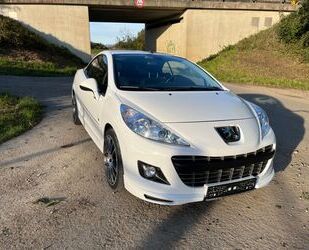 Peugeot Peugeot 207 CC Black & White Edition 155 THP Black Gebrauchtwagen