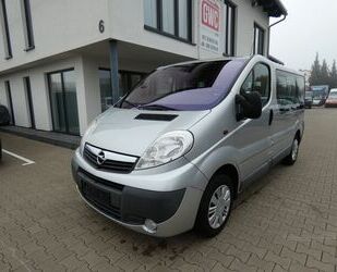 Opel Opel Vivaro Kombi L1H1 PKW AHK Klima 9 Sitze Silb Gebrauchtwagen