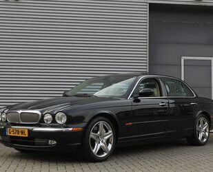 Jaguar Jaguar XJ 4.2 V8 Super LWB I AUT. I 396 PK I YOUNG Gebrauchtwagen