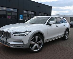 Volvo Volvo V90 Cross Country D5 AWD Ocean Race*PANO*360 Gebrauchtwagen