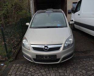 Opel Opel Zafira 2.2 Automatik /7 Sitze Gebrauchtwagen