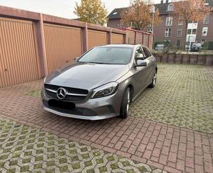 Mercedes-Benz Mercedes-Benz A200d Style/Pano/LED/Totwinkel/SHZ/8 Gebrauchtwagen