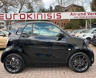 Smart Smart fortwo EQ 60kW*EXCL*PANO*NAVI*JBL*PTS*KAM*22 Gebrauchtwagen