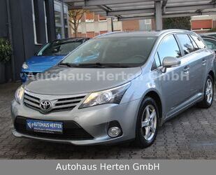 Toyota Toyota Avensis 2.0 D-4D Kombi Edition*NAVI*KAMERA* Gebrauchtwagen