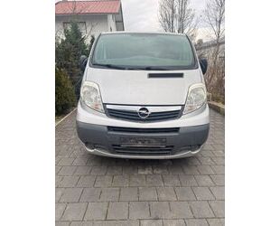 Opel Opel Vivaro Kasten/Kombi Kombi L1H1 2,7t Gebrauchtwagen