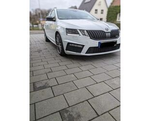 Skoda Skoda Octavia 2.0 TDI SCR DSG RS Combi RS Gebrauchtwagen