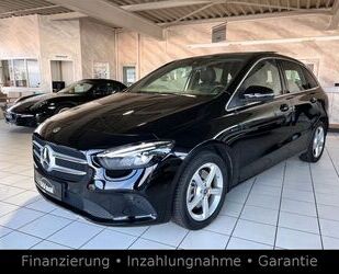 Mercedes-Benz Mercedes-Benz B 250e 1-HAND*LED*NAVI*KAMERA*PANO*J Gebrauchtwagen