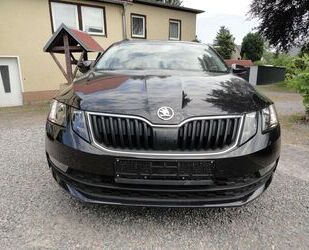 Skoda Skoda Octavia Ambition Combi DSG+TOP Ausst. Gebrauchtwagen