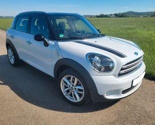 Mini MINI Cooper Countryman *NAVI*PDC*Xenon*8-fach bere Gebrauchtwagen