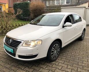 VW Volkswagen Passat Lim. AUTOMATIK, 1 HAND, Scheckhe Gebrauchtwagen