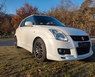 Suzuki Suzuki Swift 1.6 Sport Pearl White Gebrauchtwagen