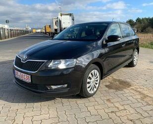 Skoda Skoda Rapid Spaceback Ambition*Navi*SHZ*PDC* Gebrauchtwagen