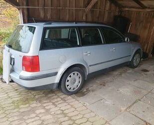 VW Volkswagen Passat Variant 1.9TDI 81kW Auto Highlin Gebrauchtwagen