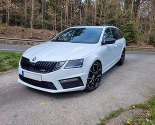 Skoda Skoda Octavia 2.0 TDI DSG Combi RS Challenge Pro Gebrauchtwagen