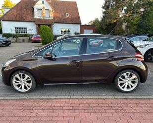 Peugeot Peugeot 208 Allure 120VTI*2.Hd*StandHeizung*Xenon* Gebrauchtwagen