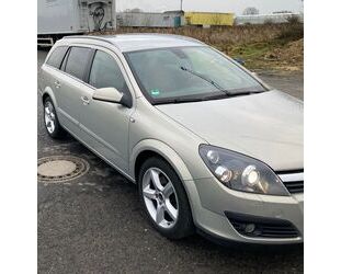 Opel Opel Astra Caravan 1.9 CDTI Cosmo 110kW Cosmo Gebrauchtwagen