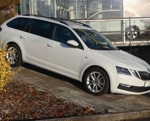 Skoda Skoda Octavia Combi DSG Clever LED NAVI Gebrauchtwagen