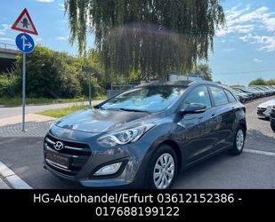 Hyundai Hyundai i30 cw blue Trend KM 96000 Scheckheftgepfl Gebrauchtwagen