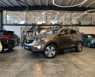 Kia Kia Sportage Spirit 4WD *1.HAND*PANO*NAVI*KAMERA*A Gebrauchtwagen