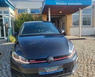 VW Volkswagen Golf GTI Performance DSG/LED/Leder/Pano Gebrauchtwagen