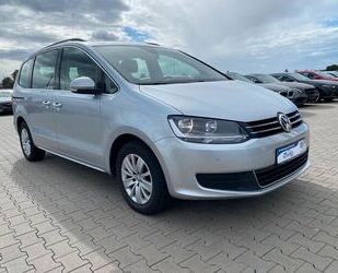 VW Volkswagen Sharan Comfortline BMT/7Sitze|Navi|Pano Gebrauchtwagen