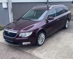 Skoda Skoda Superb Combi Exclusive Vollleder Euro 5 Temp Gebrauchtwagen