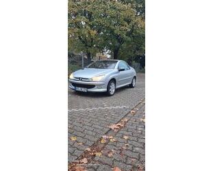 Peugeot Peugeot 206 CC cabrio Gebrauchtwagen