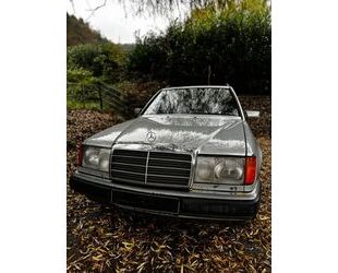 Mercedes-Benz Mercedes-Benz 220 E T-Modell Gebrauchtwagen