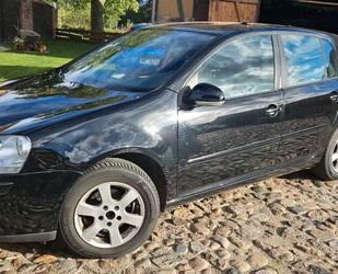 VW Volkswagen Golf 1.6 FSI Gebrauchtwagen