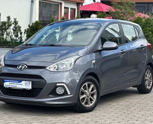 Hyundai Hyundai i10 FIFA World Cup Edition*Lenkradhzg*Shz. Gebrauchtwagen