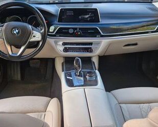 BMW BMW 740Li xDrive - Gebrauchtwagen