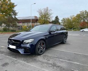 Mercedes-Benz Mercedes-Benz E 63s T AMG !GARANTIE! Gebrauchtwagen