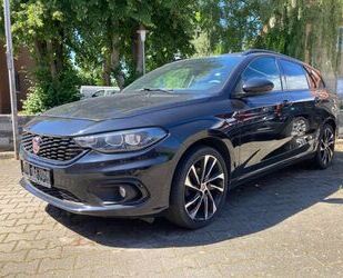 Fiat Fiat Tipo S-Design-1.4.Benzin-120PS-Leder-Navi-18- Gebrauchtwagen