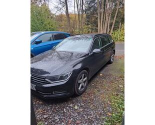 VW Volkswagen Passat Variant 2.0 TDI SCR DSG Business Gebrauchtwagen