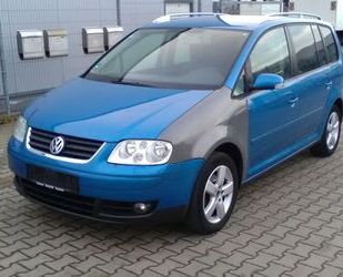 VW Volkswagen Touran 2.0 FSI Highline TÜV 05.2025 Gebrauchtwagen