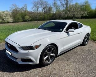 Ford Ford Mustang 3,7 V6, 8-fach bereift Gebrauchtwagen