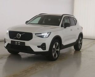 Volvo Volvo XC40 B4 Mild-Hybrid Benzin Dark Plus Autom. Gebrauchtwagen