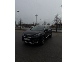 Peugeot Peugeot 5008 PureTech 130 / GEFPLEGT / ALLWETTERRE Gebrauchtwagen