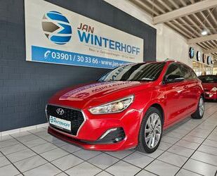 Hyundai Hyundai i30 cw 1.4 T-GDI Style NAVI APP 1.HAND KAM Gebrauchtwagen