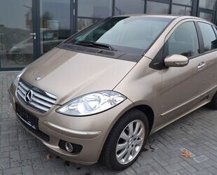 Mercedes-Benz Mercedes-Benz A 200 Elegance Klimaautom Alu +WR Hu Gebrauchtwagen