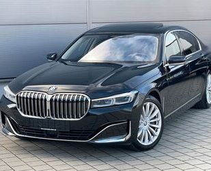 BMW BMW 750 Li xDrive*Laser*h/k*Fond Entertain*GSD*360 Gebrauchtwagen