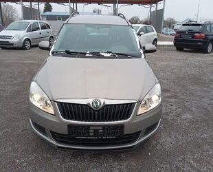 Skoda Skoda Roomster 1.6l TDI 66kW ,SZH,AHK,KLIMAUTOM. Gebrauchtwagen