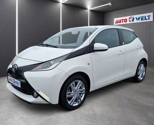 Toyota Toyota AYGO x-touch 1.0 5-trg. Klima R-Kamera Temp Gebrauchtwagen