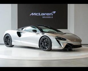 McLaren McLaren Artura 2 years of McLaren Warranty include Gebrauchtwagen