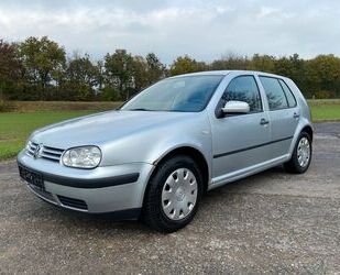 VW Volkswagen Golf 1.4 Basis Klima Radio Gebrauchtwagen